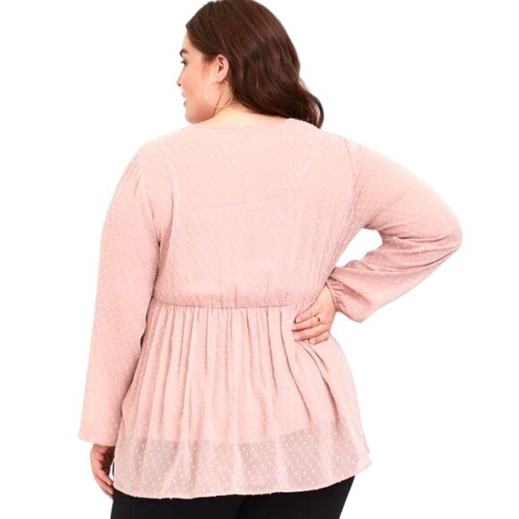 NWOT TORRID BLUSH Clip Dot Babydoll With Removable Cami - Picture 4 of 16